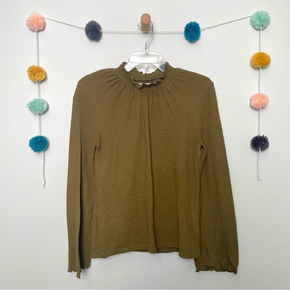 Madewell Tops - Madewell Texture & Thread Ruffled Mockneck Olive Top